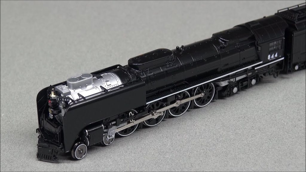 Review: Kato N scale U.P. 844 & Excursion Set