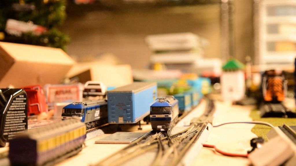 Kato EF210 Overview