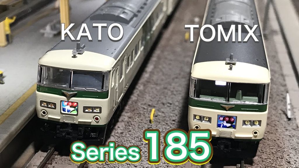 TOMIX JR 185-0系 特急電車(踊り子.強化スカート) と KATO 185系A8編成リバイバル踊り子色 を並べてみた。鉄道模型 自宅レイアウト  Nゲージ 鉄道ジオラマ