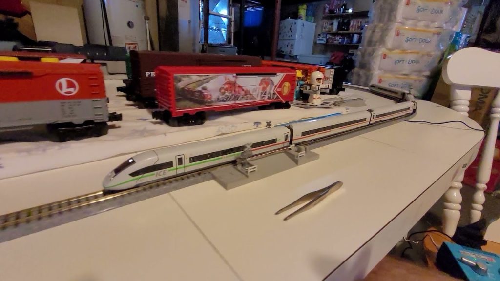 KATO ICE4 "Green Line" Train 1