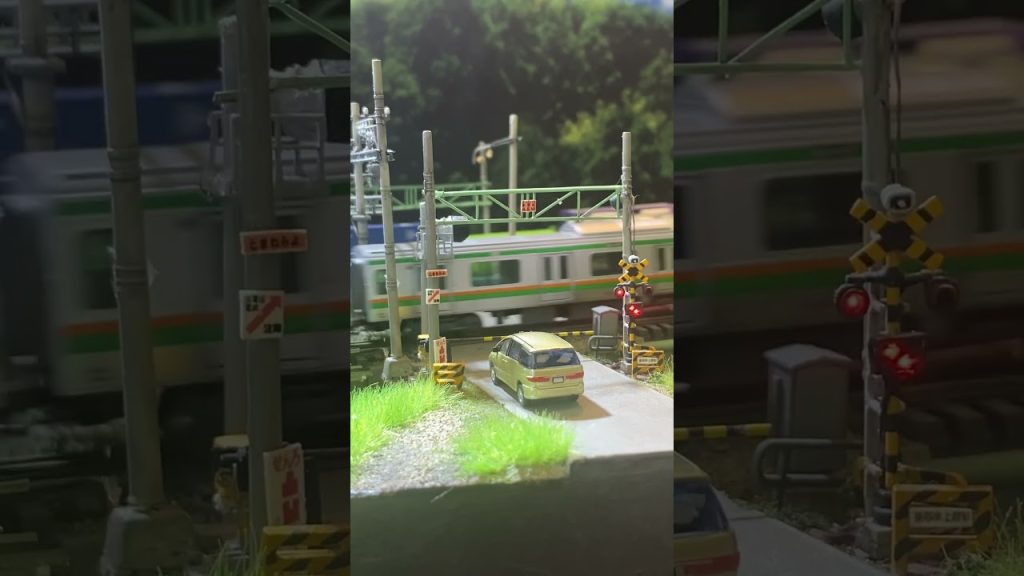 【鉄道模型】動く踏切にお子様ビックリ【Nゲージジオラマ】model train diorama Railroad crossing