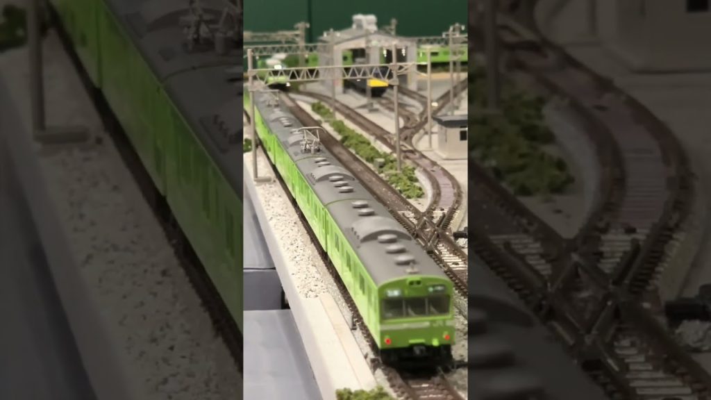 TOMIX ウグイス色の201系と103系をNゲージレイアウトで楽しむ！N scale train TOMIX TYPE 201 and 103