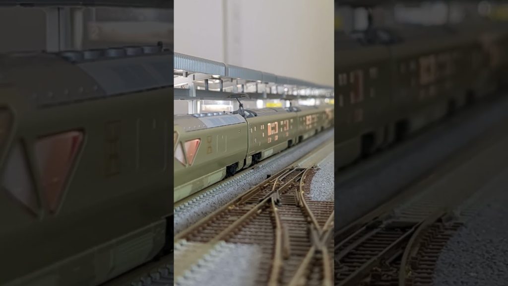 TRAIN SUITE #四季島 ▼Nゲージ TOMIX JR東日本 E001形  “SHIKISHIMA” 鉄道模型 N-scale model #shorts #short