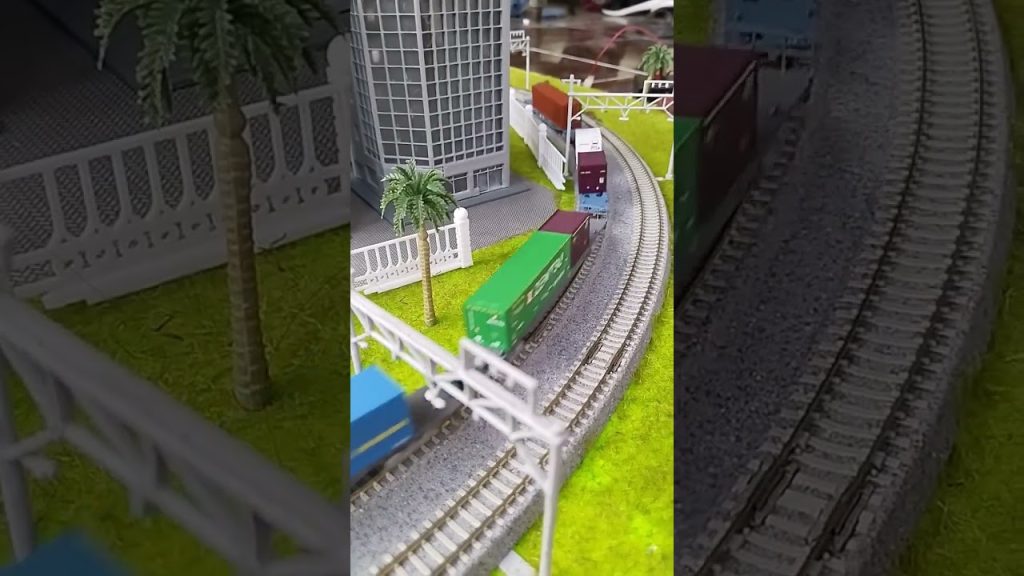 KATO and TOMIX N scale #keretaapi #keretamodel #miniatur #nscale #trending #viral #fypシ #railfans