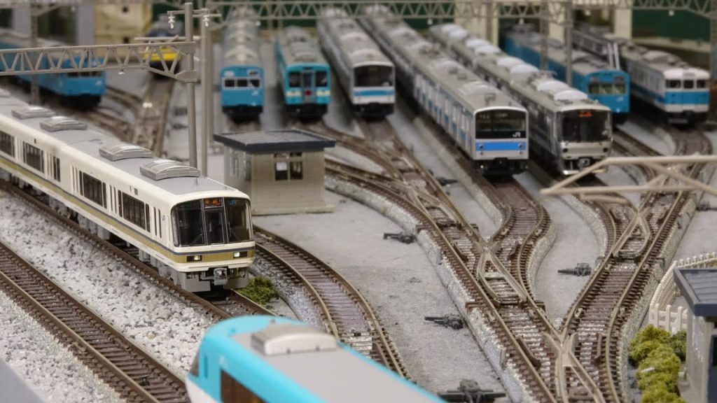 TOMIX 221系 阪和線快速をNゲージ鉄道模型レイアウトで楽しむ！N scale model railroad layout