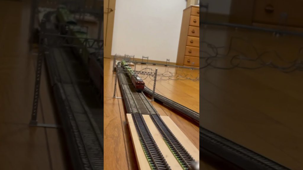 HOゲージ EF81と国鉄貨物　#鉄道模型 #hoゲージ #16番ゲージ#国鉄車両 #国鉄#ジョイント音#modelrailroad #modelrailway #railroad