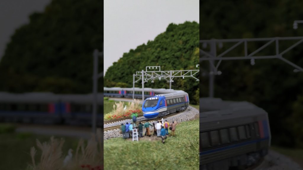 #スーパーはくと #智頭急行 ▼KATO N-scale model, Chizu Express HOT7000 series "SUPER HAKUTO". #shorts