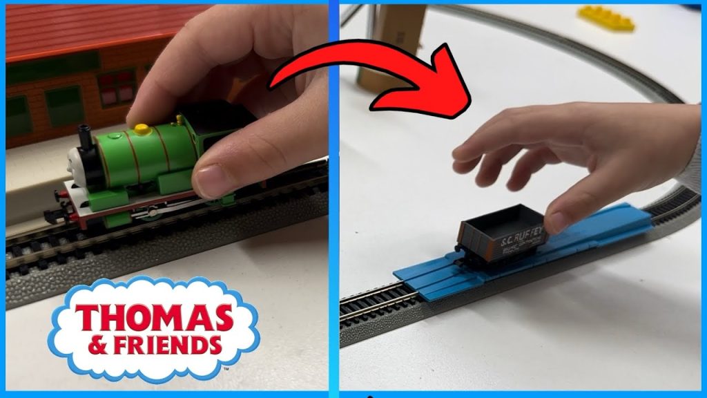 Long N Scale Train Thomas Percy and Henry Tomix and Bachmann Trains - Using Rerailer