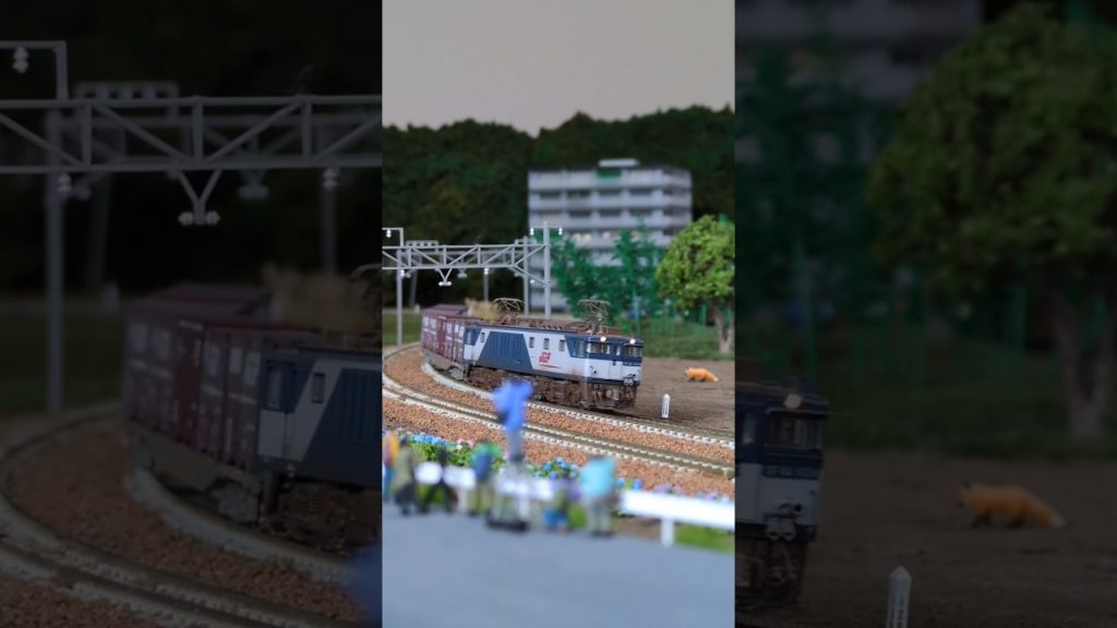 #伯備線 コキ2B #貨物列車 ▼KATO N-scale model, EF64 1000 JR Freight Renewal Color & Container freight cars.