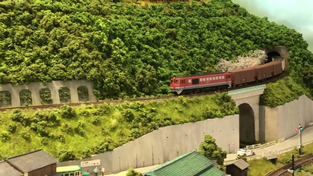 DF50の牽く貨物列車がレイアウトを行く　#nゲージ鉄道模型 #nゲージレイアウト #DF50