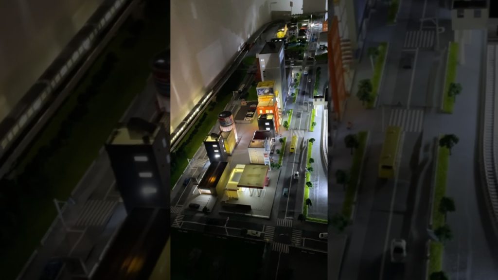 家電車　コロナ禍の時に作った鉄道模型（Nゲージ） そろそろ撤去する予定なので最後に動画撮影　Part③ 夜景編　　#nゲージ  #鉄道模型
