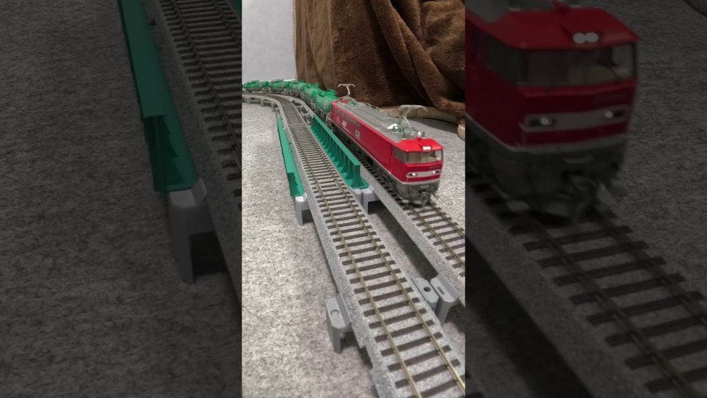 Hoscale ちょい上げ橋脚と複線ガーター EF81 EF510【GoPro】【ショート】 part 1 007