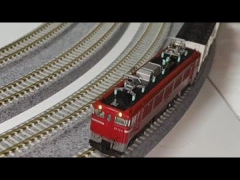 男の雑鉄道模型 Nゲージ KATO 3076-3 ED79 シングルアームパンタグラフの走行シーン