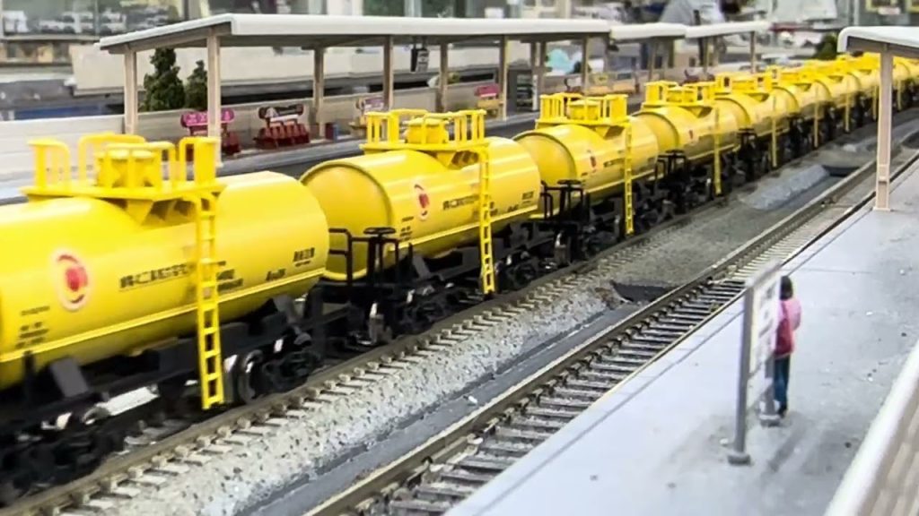 TOMIX ED76 1000形(後期型・サッシ窓・JR貨物更新車) その①