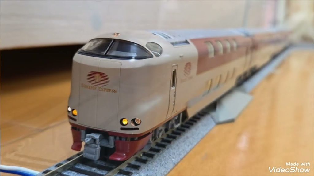 【鉄道模型】16番(HO)/基本セットの特急電車入手!!