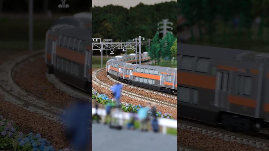 #E233系 #中央線 グリーン車組み込み試運転 ▼TOMIX N-scale model, J.R. E233 Chuo Line (incl. Green Car).
