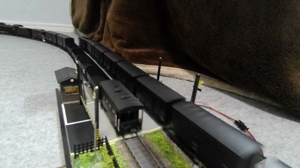 Hoscale 第二種複線踏切 KATO新旧D51重連 DD51重連 【大阪ジェイモデリング】 part 2