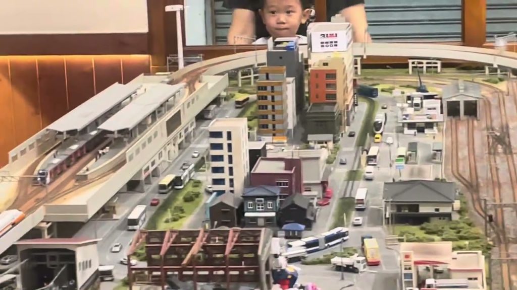 Nゲージ 城鎮- KATO 10-2003 東京地鐵千代田線16000系(1次車) 列車（模型）繞行一圈（順行）@溫刀鐵道🚄🛤️