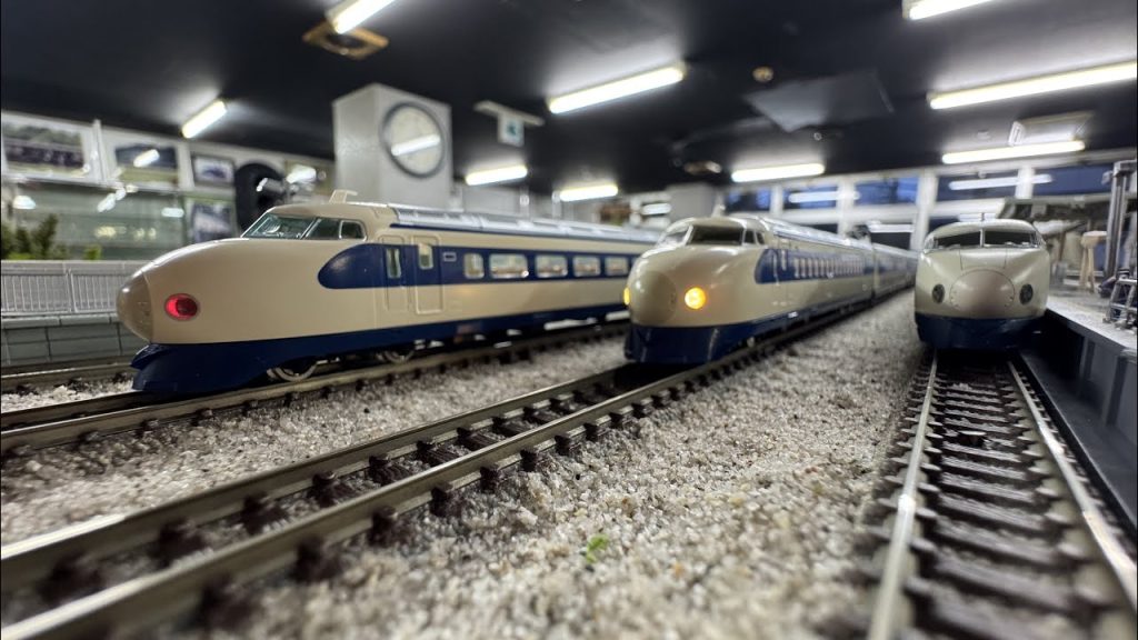 TOMIX 国鉄 0系 新幹線 1000番台 小窓 16両 フル編成 パンタスパークをフル装備してTOKYO N-Trainで走らせた