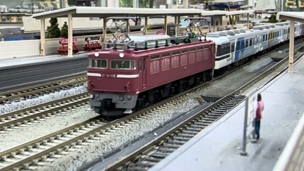 TOMIX 国鉄EF81形(ローズ) その①