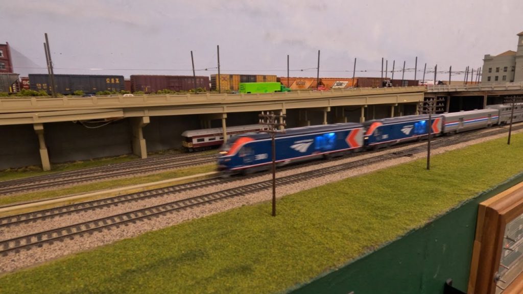 Amtrak’s Modern Empire Builder in HO Scale