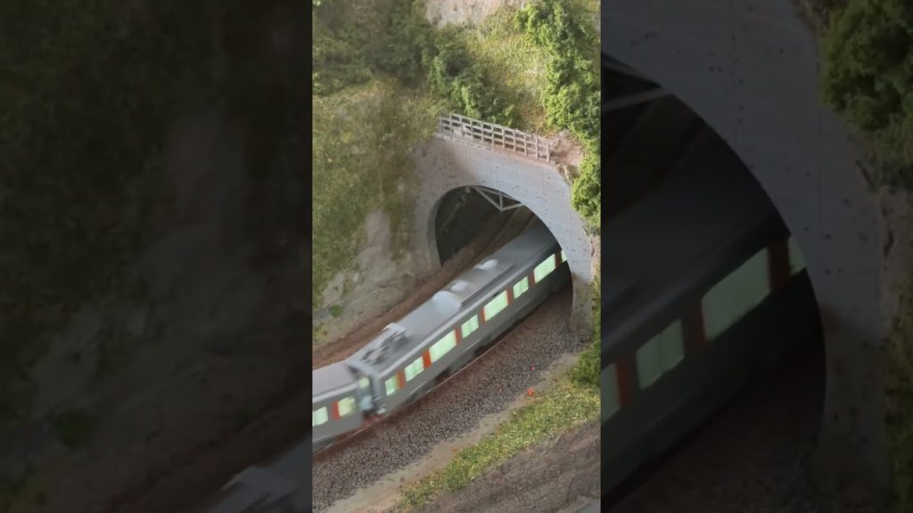 Nゲージ 城鎮- 行駛中（逆行） KATO 10-1597東武鐵道 東武晴空塔線 50050型電車（模型）進隧道@玩軌運轉🚄🛤️