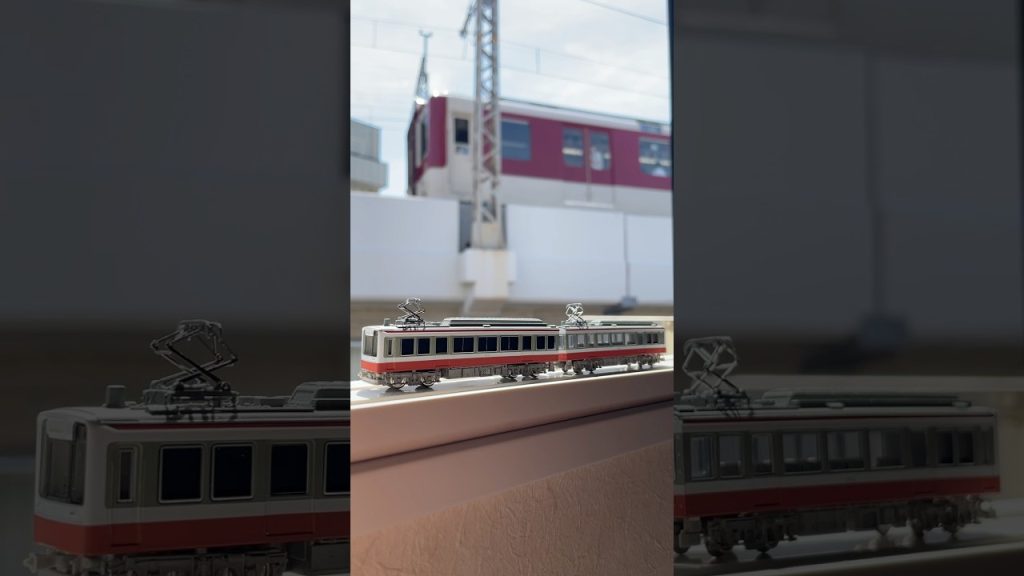 近鉄京都線電車×Nゲージ箱根登山鉄道1000形 窓辺の共演 #nゲージ #鉄道模型 #nscale #modeltrains