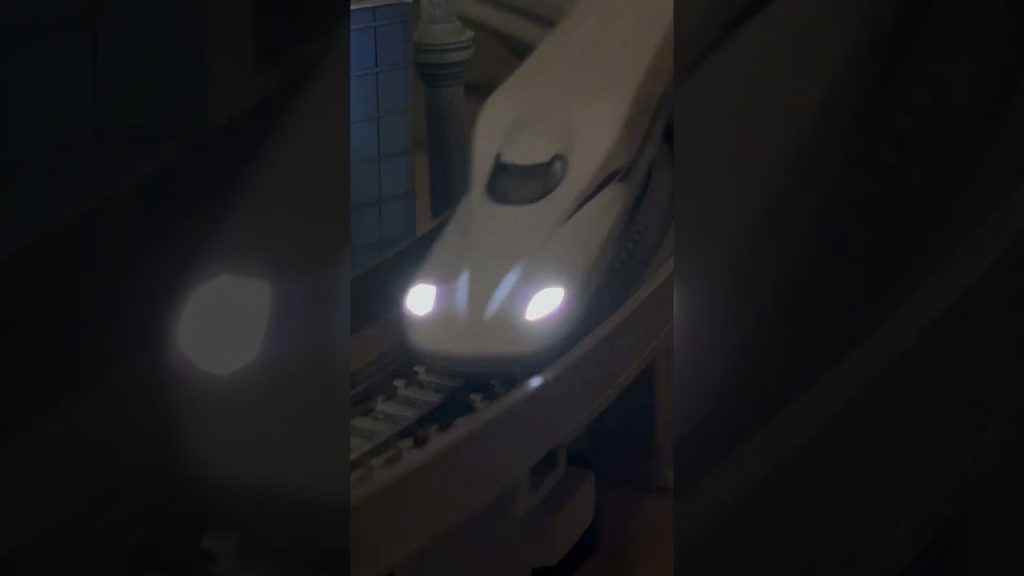 短い新幹線　#nゲージ #新幹線 #tomix #n700s #鉄道 #鉄道模型