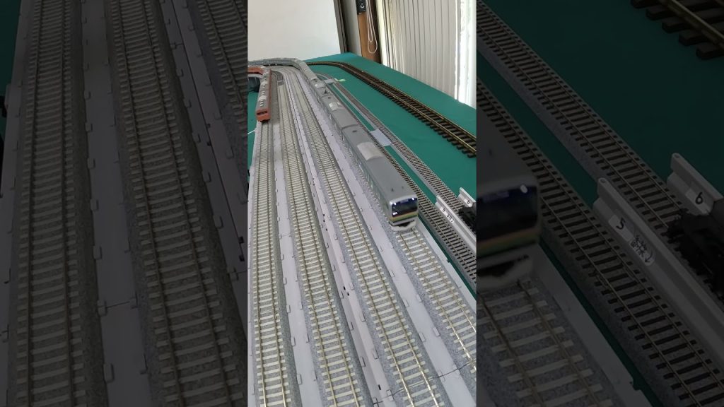 HO scale 複々線高架と地上線【新宿エコレール広場】【定点撮影】【一日目】【GoPro】【ショート】 part 3 035