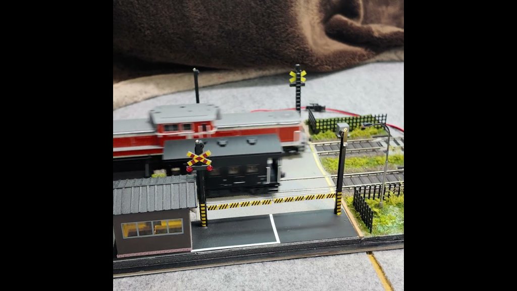 Hoscale 第二種複線踏切 KATO新旧D51重連 DD51重連 【大阪ジェイモデリング】【OsmoPocket3】【ショート】 part 1   026