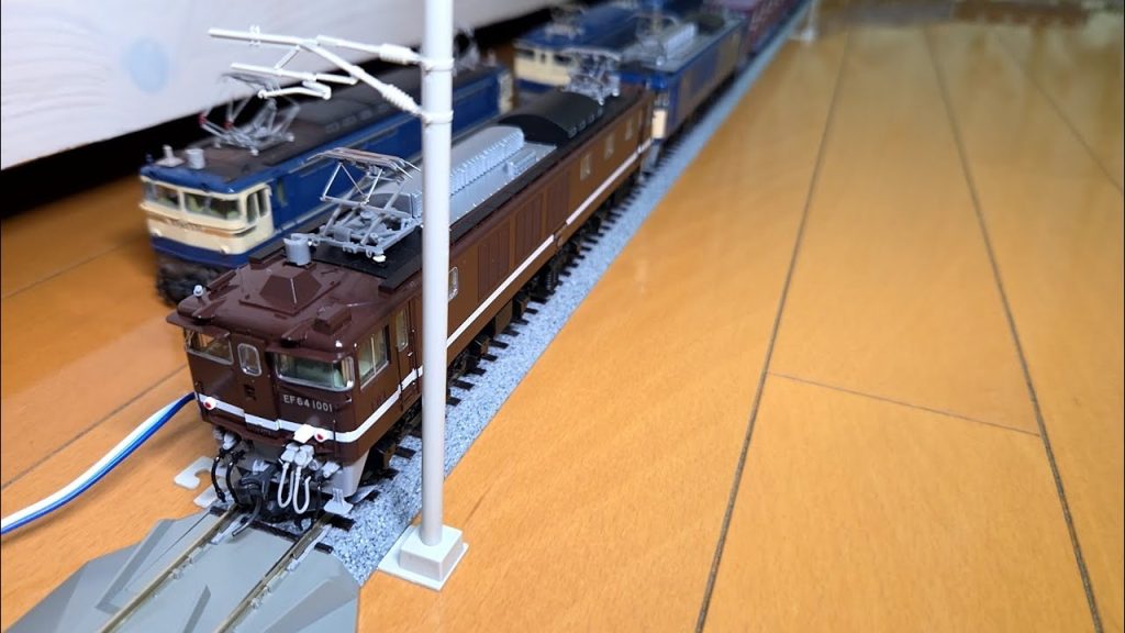 【鉄道模型】16番（HO ）/JR東日本でELが消滅しそうなので今回も電気機関車を走らせます！TOMIX  EF64 1053号機でコキの編成を牽引しながら電気機関車の増備を考えます!!
