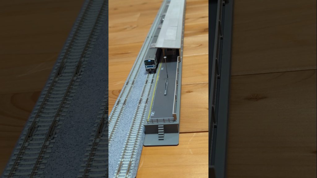 Nゲージ205系1000番台体質改善工事施工車奈良線仕様 駅到着シーン　 #nゲージ鉄道模型 #鉄道