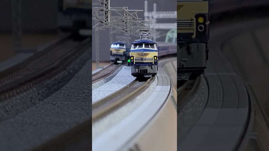 Nゲージ異音を察知して減速するEF66👂⚡と12系も牽引したEF66…#shorts