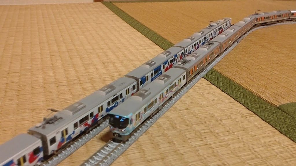 【Nゲージ・鉄道模型】TOMIX 323系 万博ラッピング車＆TOMIX 323系 JR WEST Parade Train 走行動画