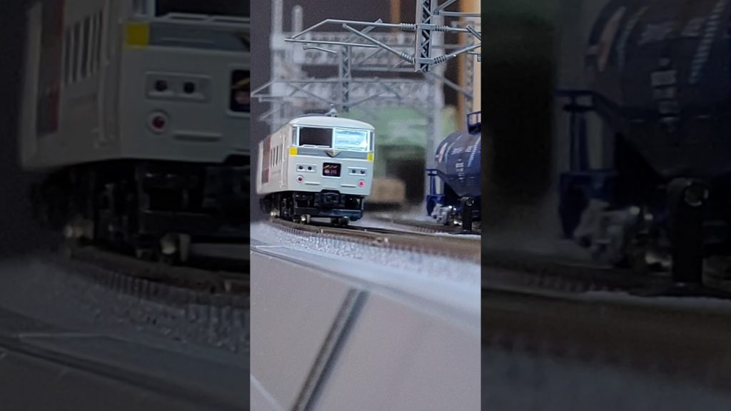 NゲージTOMIXでかい鉄橋で#高崎線新町～神保原間#のEF65 535撮り鉄気分だけど😵#shorts