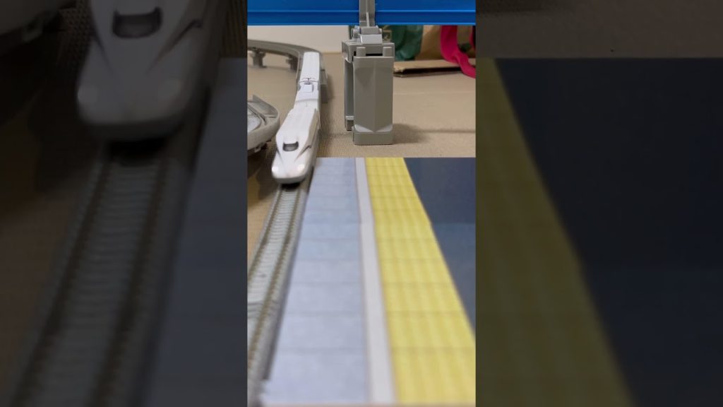 ３０人突破しました‼️ #nゲージ #新幹線 #tomix #train #電車#JR#JR東海#東海道新幹線#鉄道#鉄道模型#short