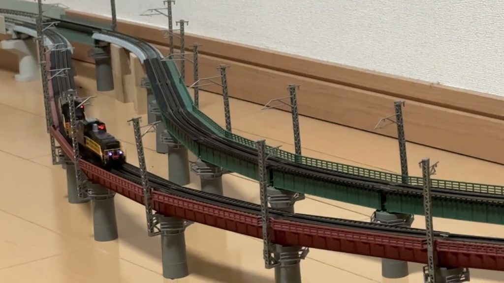 【鉄道模型 Nゲージ】TOMIX製 DD200-700 x2 を試運転してみた♪